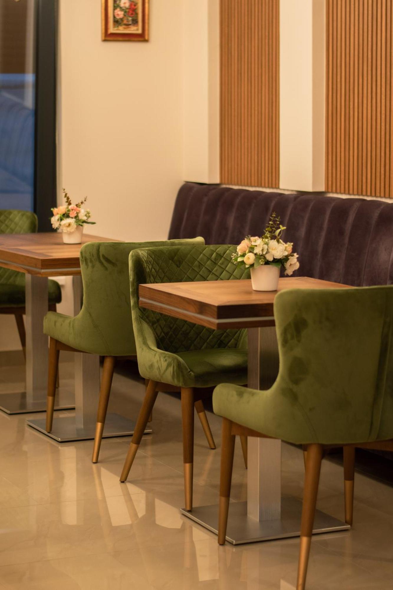 Merak Rooms & Caffe Bar Шабац Экстерьер фото